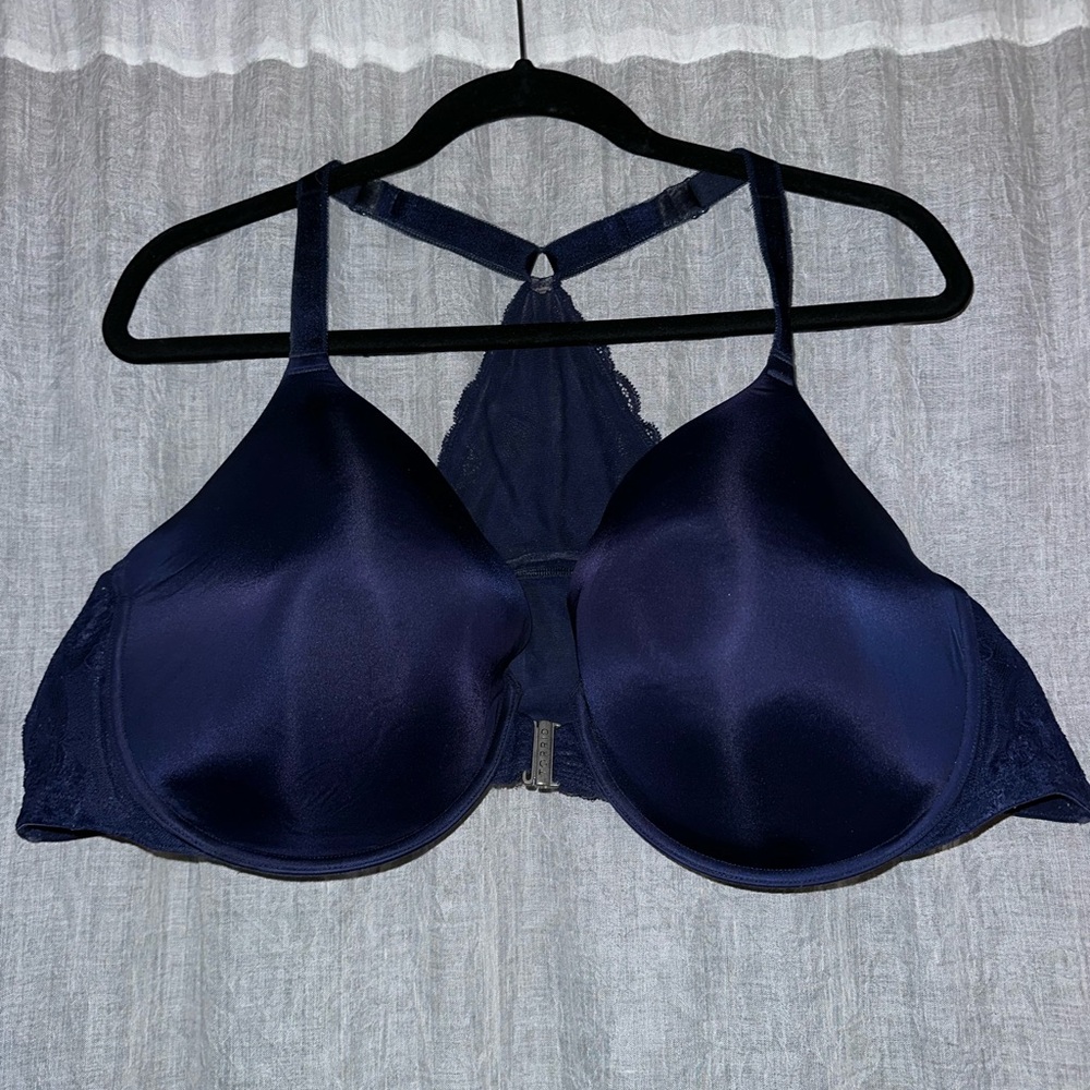 Sleek Midnight Blue Lace Bra